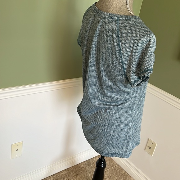 LEG3ND brand active top beautiful blue! - Picture 3 of 7